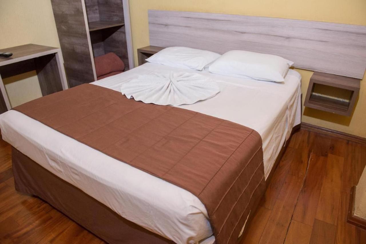 פוז דו איגואסו Hotel Iguacu Centro מראה חיצוני תמונה