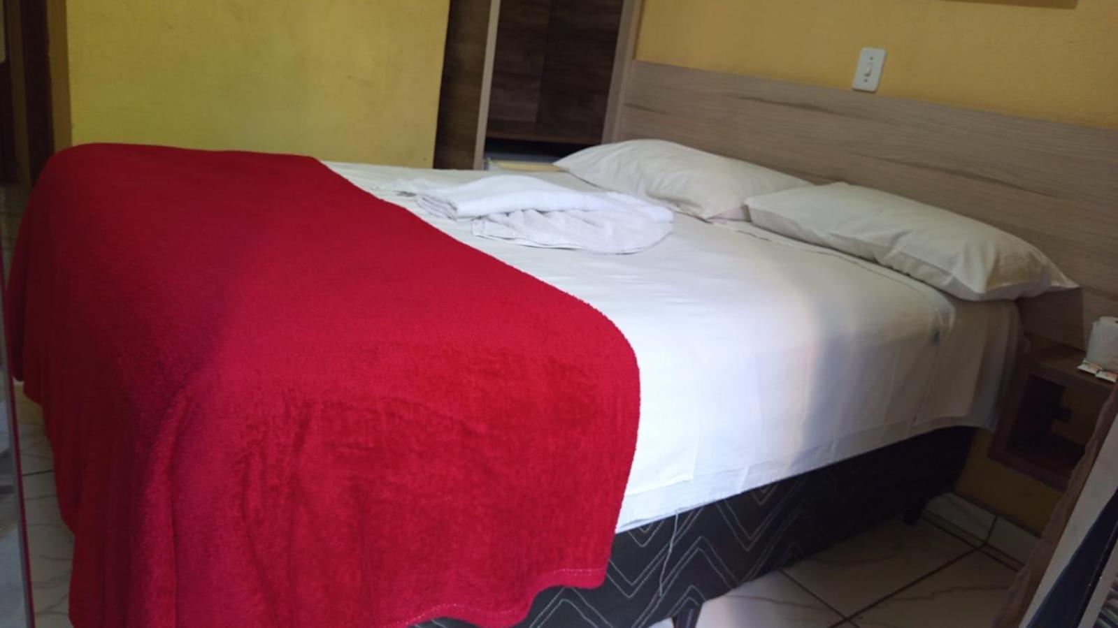 פוז דו איגואסו Hotel Iguacu Centro מראה חיצוני תמונה